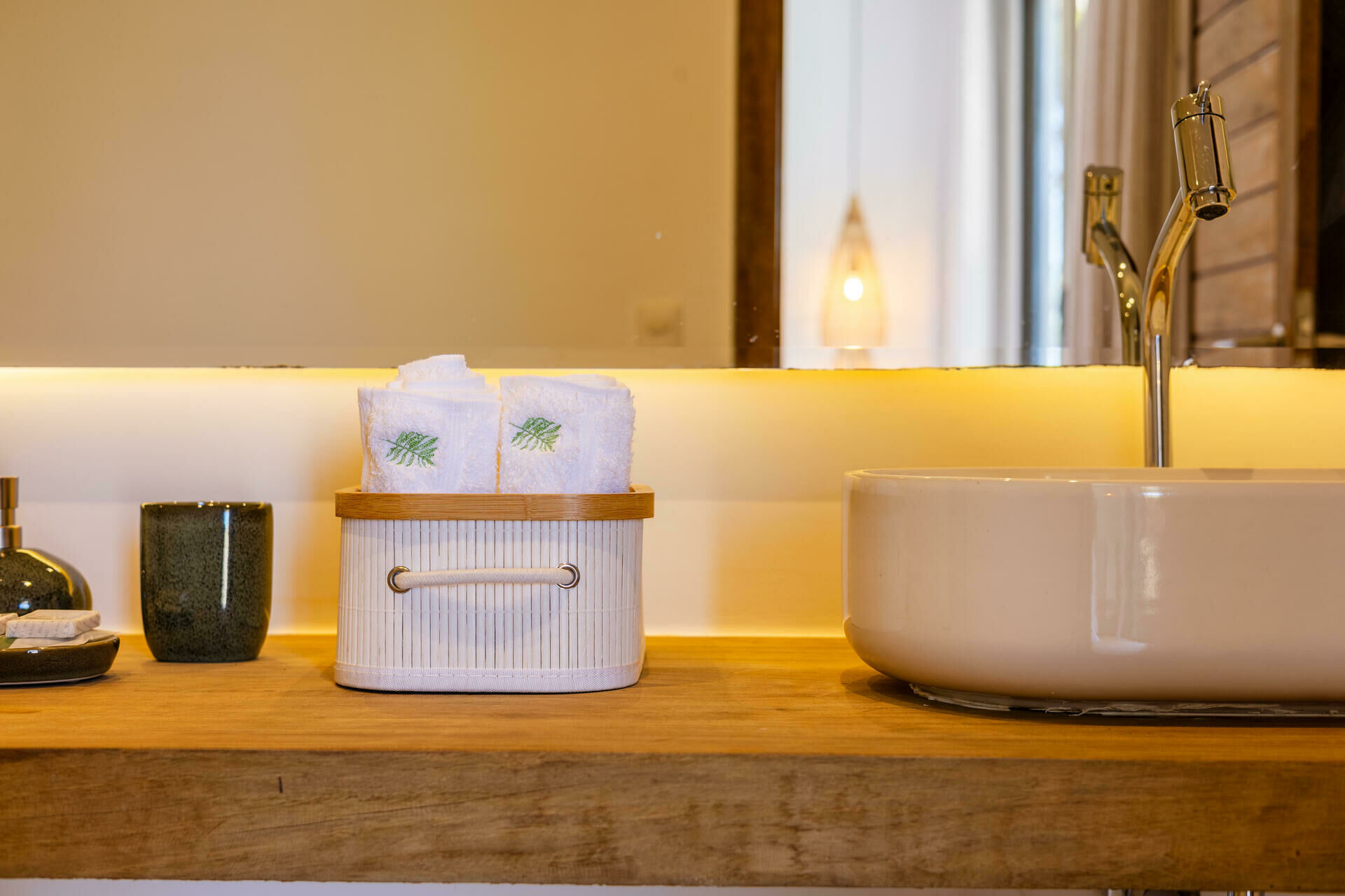 Villa Florens   Quarto Térreo 02 -  Foto Thiago Faquineli-13